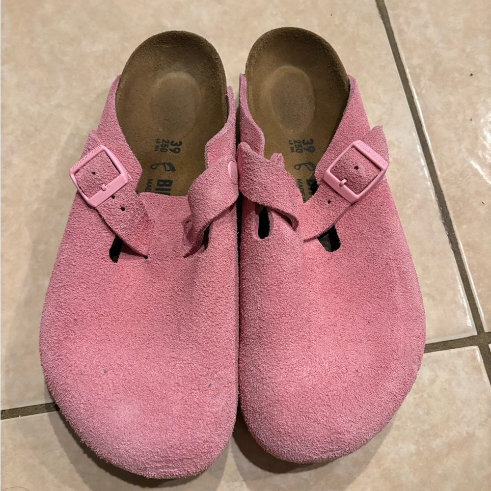 Pink Suede Birkenstocks Slip-On Clog with Adjustable Buckle - Picture 3 of 6